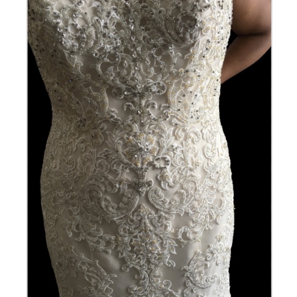 NWT SOTTERO and MIDGLEY Ivory/Nude Wedding Dress - Picture 10 of 17